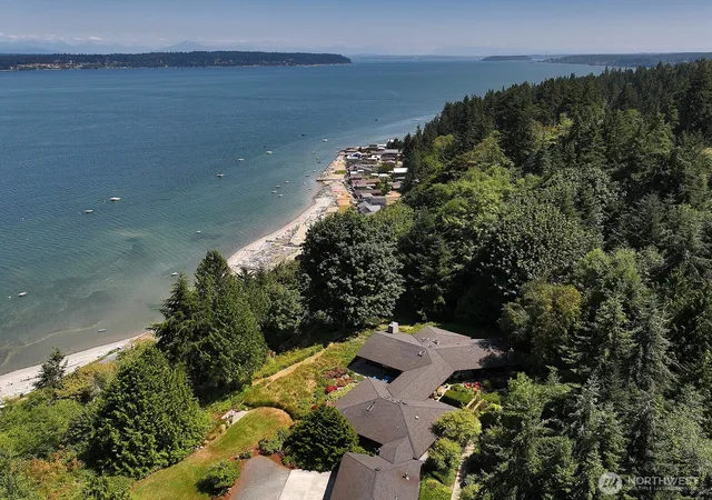 Photo 3 of Single family home for sale at 3679 Saratoga Rd, Langley, WA 98260 | MLS# NWM2560821 | Listing updated on 2026-10-01