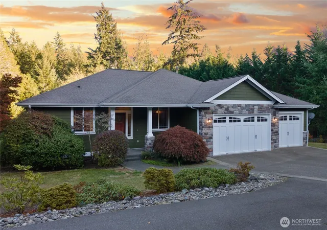 Single family home for sale at 7106 71st Avenue NW, Gig Harbor, WA 98335 | MLS# NWM2560843
