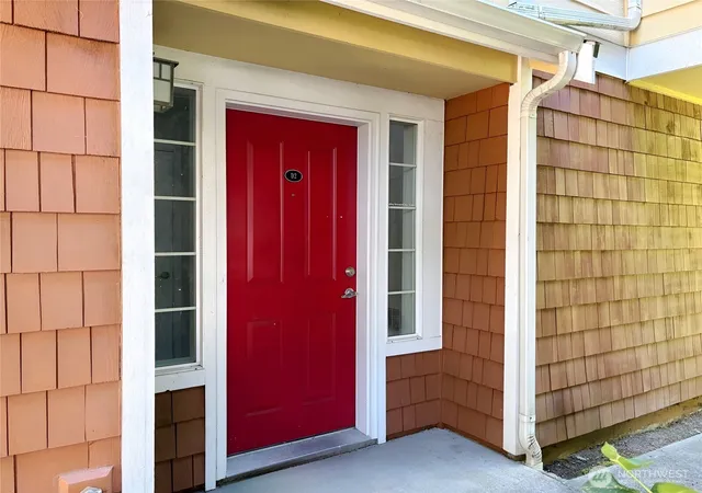 Photo 2 of Townhouse for sale at 11023 Se 240th Street #D2, Kent, WA 98031 | MLS# NWM2560872 | Listing updated on 2026-09-28