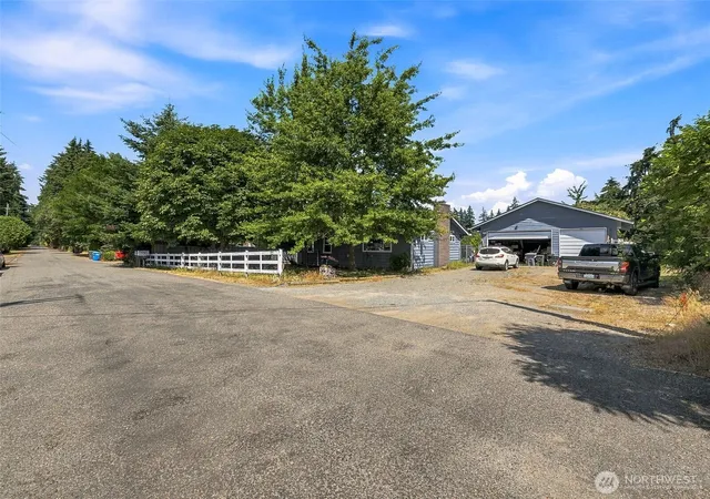 Photo 1 of Single family home for sale at 10723 59th Avenue E, Puyallup, WA 98373 | MLS# NWM2560876 | Listing updated on 2026-09-29
