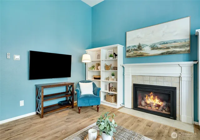 Photo 3 of Sale Pending at 11206 Clover Park Dr SW #25, Lakewood, WA 98499 | MLS# NWM2560886 | Listing updated on 2026-08-31