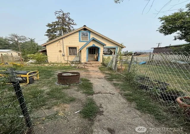Photo 1 of Single family home for sale at 54 N Adams St, Republic, WA 99166 | MLS# NWM2560888 | Listing updated on 2026-09-23