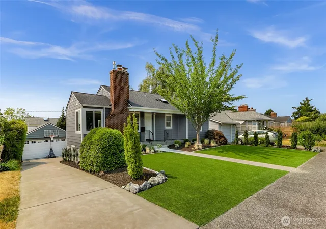 Photo 3 of Single family home for sale at 5717 59th Avenue Ne, Seattle, WA 98105 | MLS# NWM2560902 | Listing updated on 2026-10-07