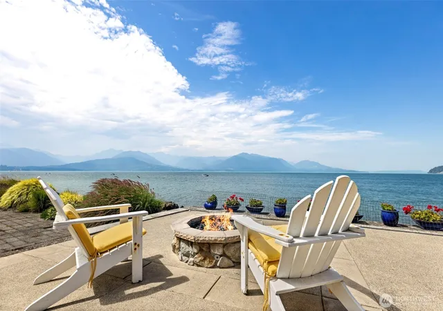 Photo 4 of Single family home for sale at 9818 Miami Beach Rd NW, Seabeck, WA 98380 | MLS# NWM2560925 | Listing updated on 2026-09-23