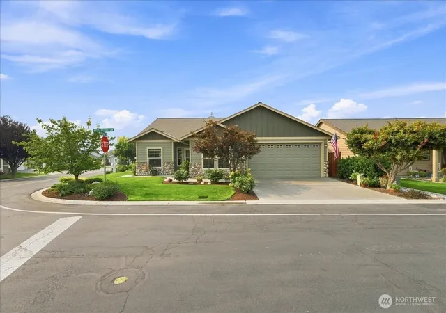 Photo 1 of Sale Pending at 387 Ridgewood Dr, Manson, WA 98831 | MLS# NWM2560929 | Listing updated on 2026-10-01