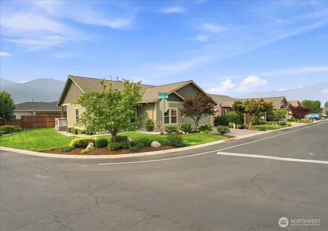 Photo 2 of Sale Pending at 387 Ridgewood Dr, Manson, WA 98831 | MLS# NWM2560929 | Listing updated on 2026-10-01