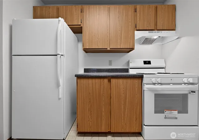 Photo 4 of Condo for sale at 1740 NE 86th Street #101, Seattle, WA 98115 | MLS# NWM2560935 | Listing updated on 2026-09-30