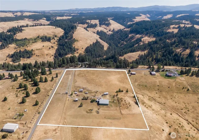 Single family home for sale at 5112 Lewis Peak Rd, Waitsburg, WA 99361 | MLS# NWM2560954