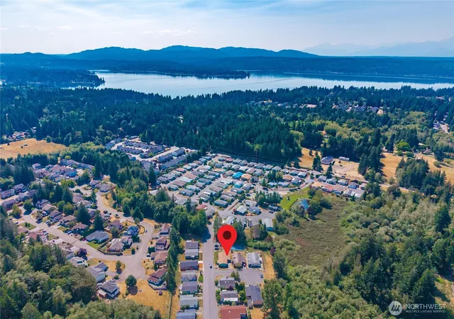 Photo 3 of Manufactured home for sale at 6741 Scorpio Ln Ne #90, Bremerton, WA 98311 | MLS# NWM2560958 | Listing updated on 2026-09-23