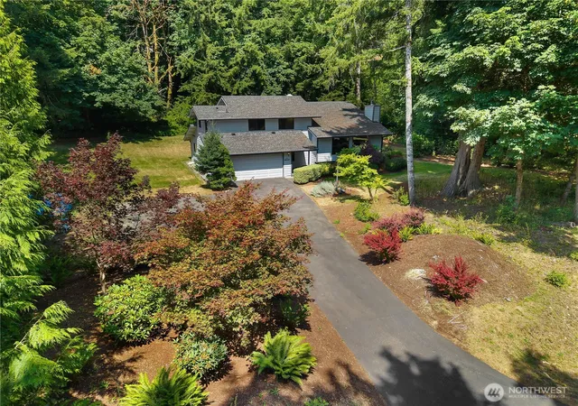 Photo 3 of Single family home for sale at 6717 Northill Dr SW, Olympia, WA 98512 | MLS# NWM2560986 | Listing updated on 2026-09-23