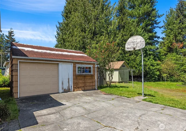 Photo 4 of Land for sale at 320 NE 185th Street, Shoreline, WA 98155 | MLS# NWM2560987 | Listing updated on 2026-09-23