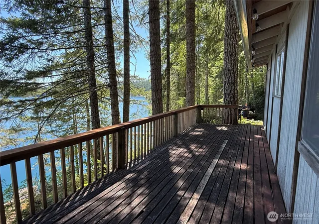 Photo 4 of Single family home for sale at 531 W Mackinaw Rd, Shelton, WA 98584 | MLS# NWM2560988 | Listing updated on 2026-09-23