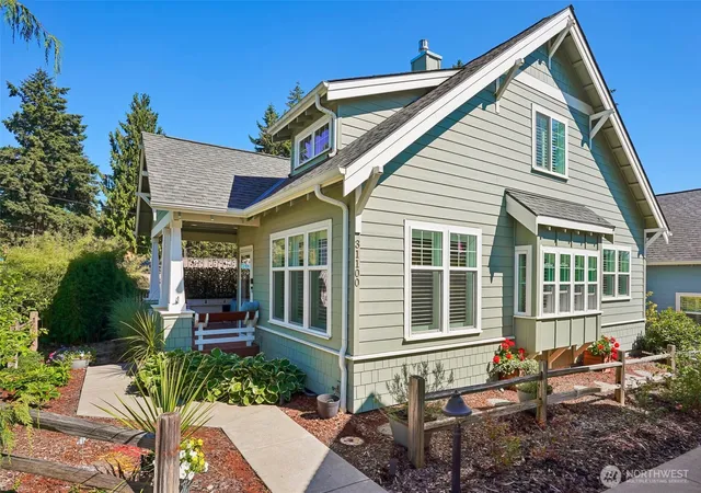Photo 2 of Single family home for sale at 31100 6th Lane Sw, Federal Way, WA 98023 | MLS# NWM2560994 | Listing updated on 2026-09-29