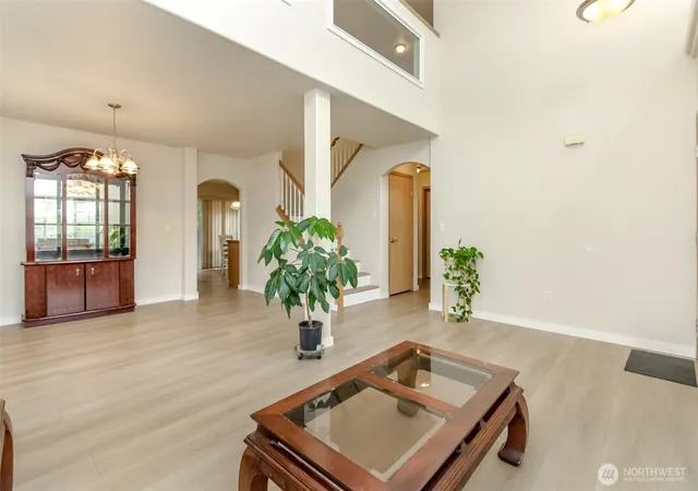 Photo 4 of Single family home for sale at 11811 126th Street Ct E, Puyallup, WA 98374 | MLS# NWM2560999 | Listing updated on 2026-09-23