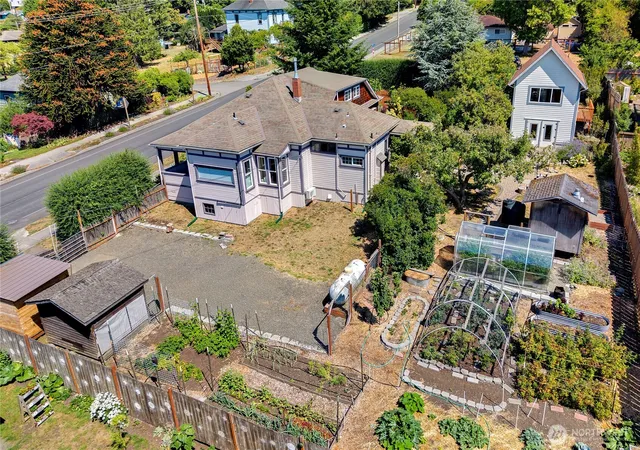 Photo 2 of Single family home for sale at 611 Rose St, Port Townsend, WA 98368 | MLS# NWM2561002 | Listing updated on 2026-09-27