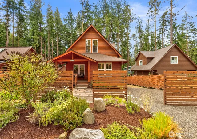 Photo 1 of Single family home for sale at 1061 53rd Street, Port Townsend, WA 98368 | MLS# NWM2561014 | Listing updated on 2026-09-23