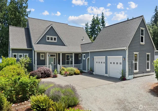 Photo 3 of Single family home for sale at 2475 Bretland Rd, Camano Island, WA 98282 | MLS# NWM2561039 | Listing updated on 2026-10-01
