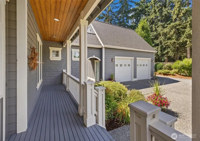 Photo 4 of Single family home for sale at 2475 Bretland Rd, Camano Island, WA 98282 | MLS# NWM2561039 | Listing updated on 2026-10-01
