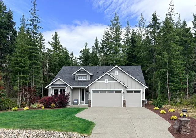 Single family home for sale at 5542 NW Brightway St, Bremerton, WA 98312 | MLS# NWM2561076