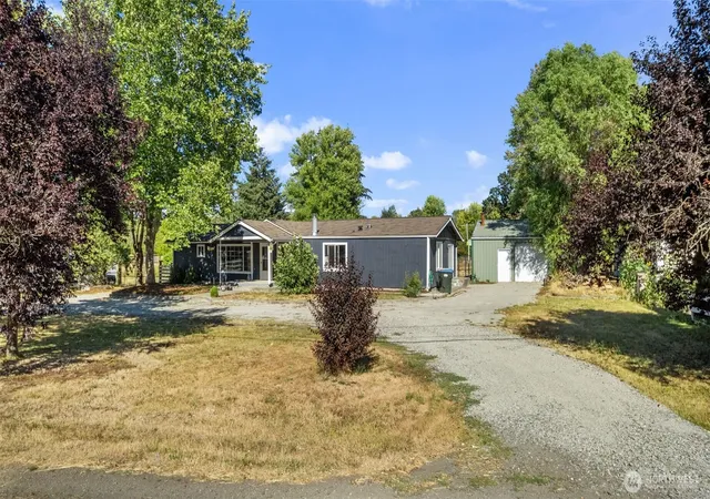 Photo 3 of Manufactured home for sale at 21644 Old Hwy 99 SW, Centralia, WA 98531 | MLS# NWM2561095 | Listing updated on 2026-10-02
