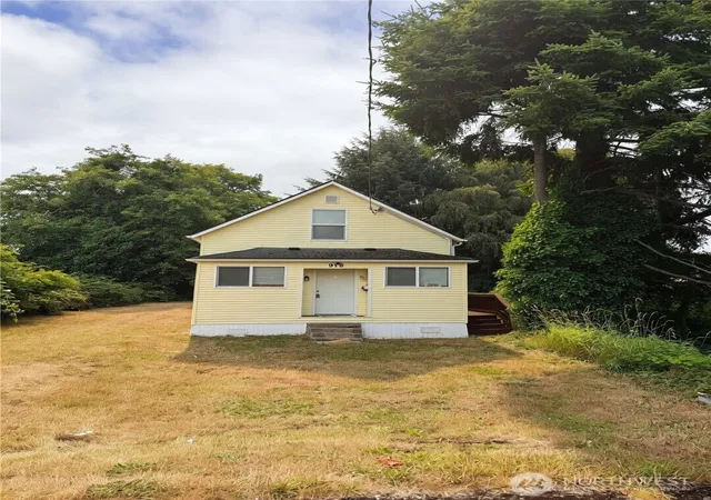 Photo 1 of Single family home for sale at 918 W Marion St, Aberdeen, WA 98520 | MLS# NWM2561130 | Listing updated on 2026-09-25
