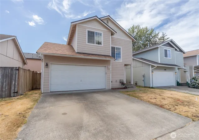 Photo 3 of Sale Pending at 355 Stonewood Pl, Bremerton, WA 98310 | MLS# NWM2561154 | Listing updated on 2026-09-25