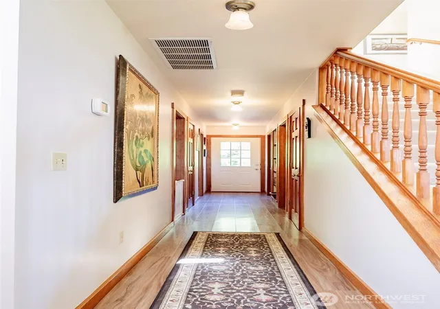Photo 4 of Single family home for sale at 485 S Vesper Way, Camano Island, WA 98282 | MLS# NWM2561158 | Listing updated on 2026-09-19