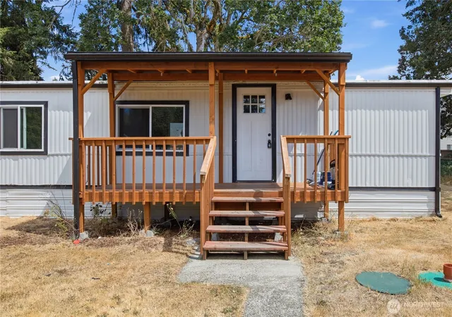 Photo 2 of Sale Pending at 706 165th Street Ct E #44, Spanaway, WA 98387 | MLS# NWM2561184 | Listing updated on 2026-09-23