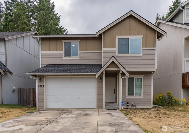 Photo 2 of Single family home for sale at 2315 Se Kelby Cir, Port Orchard, WA 98366 | MLS# NWM2561188 | Listing updated on 2026-09-23