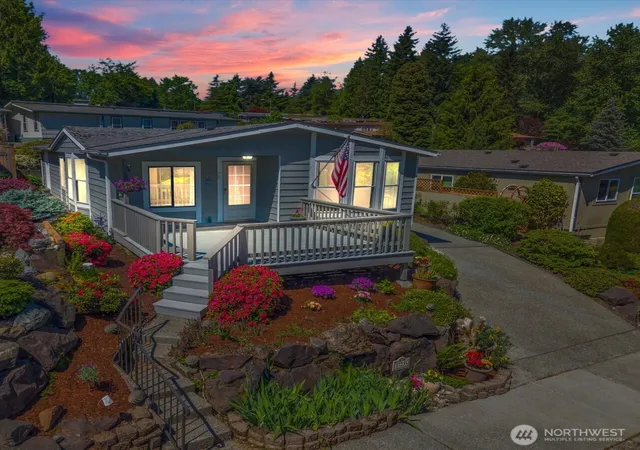 Photo 1 of Contingent at 17235 119th Avenue Ne, Bothell, WA 98011 | MLS# NWM2561190 | Listing updated on 2026-09-23