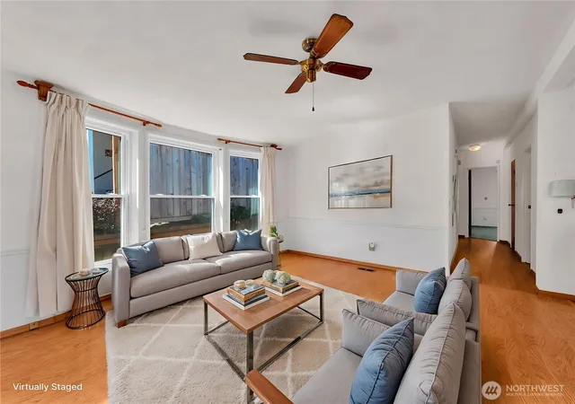 Photo 3 of Contingent at 17235 119th Avenue Ne, Bothell, WA 98011 | MLS# NWM2561190 | Listing updated on 2026-09-23
