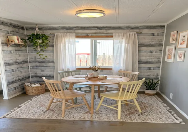 Photo 3 of Manufactured home for sale at 700 NW Crosby Ave #100, Oak Harbor, WA 98277 | MLS# NWM2561194 | Listing updated on 2026-10-22