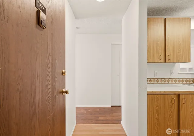 Photo 2 of Condo for sale at 4601 Grandview Dr W #R317, Tacoma, WA 98466 | MLS# NWM2561218 | Listing updated on 2026-09-23
