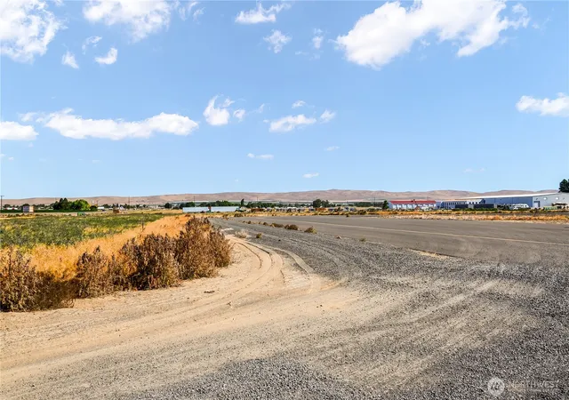 Photo 3 of Land for sale at 0 Sr 281 N #18, Quincy, WA 98848 | MLS# NWM2561242 | Listing updated on 2026-09-23