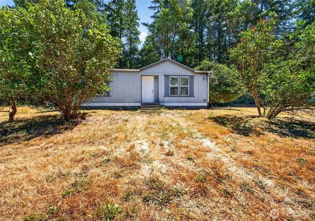 Photo 3 of Sale Pending at 16511 84th Street Nw, Lakebay, WA 98349 | MLS# NWM2561252 | Listing updated on 2026-09-26