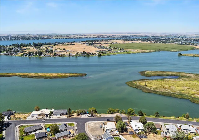 Photo 1 of Land for sale at 0 W Marina Dr, Moses Lake, WA 98837 | MLS# NWM2561264 | Listing updated on 2026-09-23