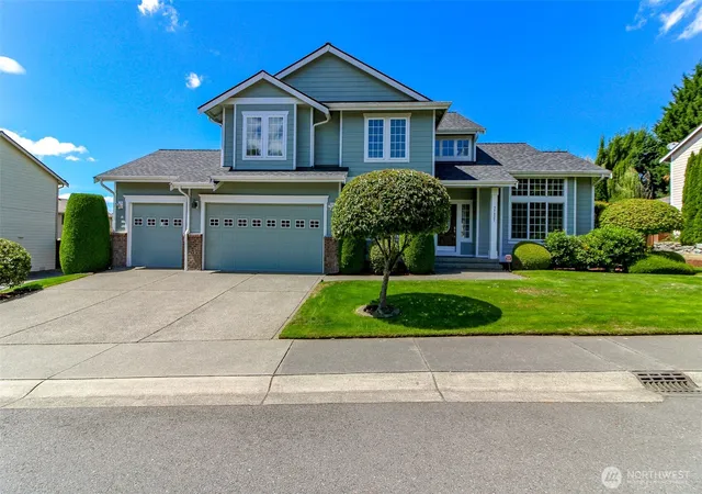 Photo 1 of Single family home for sale at 37825 35th Way S, Auburn, WA 98001 | MLS# NWM2561270 | Listing updated on 2026-09-27
