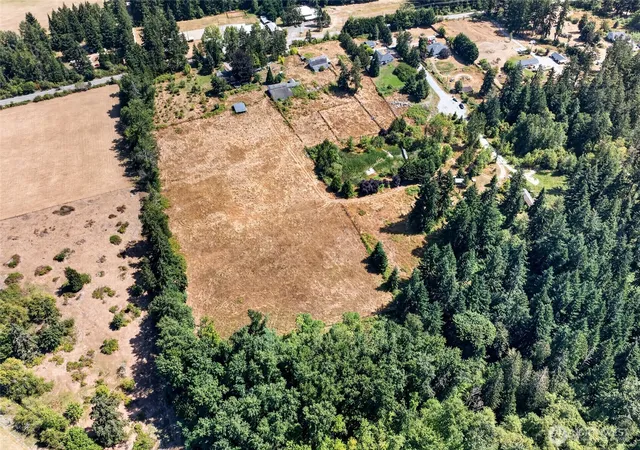Photo 3 of Single family home for sale at 32022 8th Avenue S, Roy, WA 98580 | MLS# NWM2561282 | Listing updated on 2026-09-23