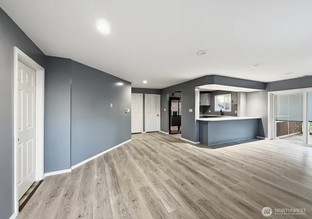 Photo 4 of Single family home for sale at 16457 113th Avenue SE, Renton, WA 98055 | MLS# NWM2561299 | Listing updated on 2026-09-23