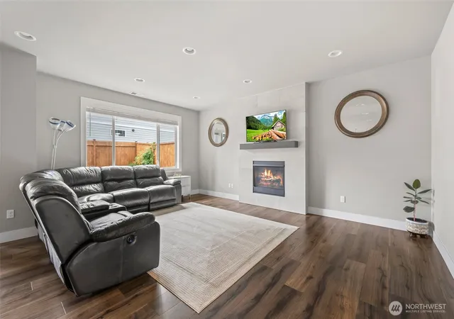 Photo 4 of Single family home for sale at 12903 83rd Avenue Ct E, Puyallup, WA 98373 | MLS# NWM2561309 | Listing updated on 2026-09-26