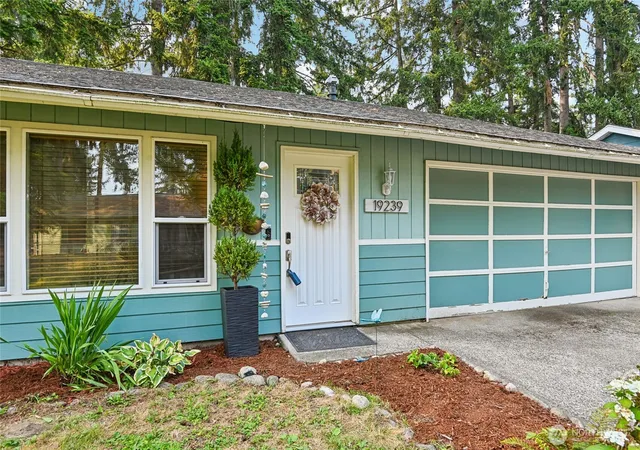 Photo 3 of Single family home for sale at 19239 Se 268th Street, Covington, WA 98042 | MLS# NWM2561312 | Listing updated on 2026-09-28