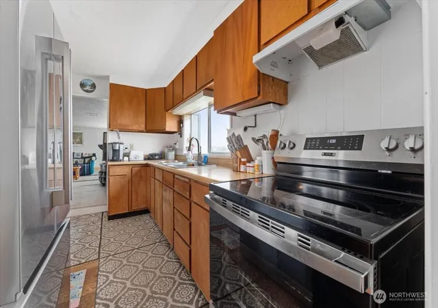 Photo 4 of Single family home for sale at 1638 Green Ave, Manson, WA 98831 | MLS# NWM2561313 | Listing updated on 2026-09-24