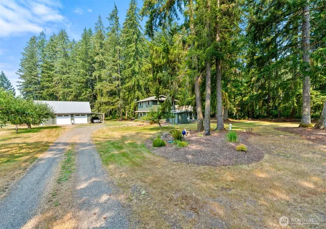 Photo 3 of Sale Pending at 907 Logan Hl, Chehalis, WA 98532 | MLS# NWM2561318 | Listing updated on 2026-09-15