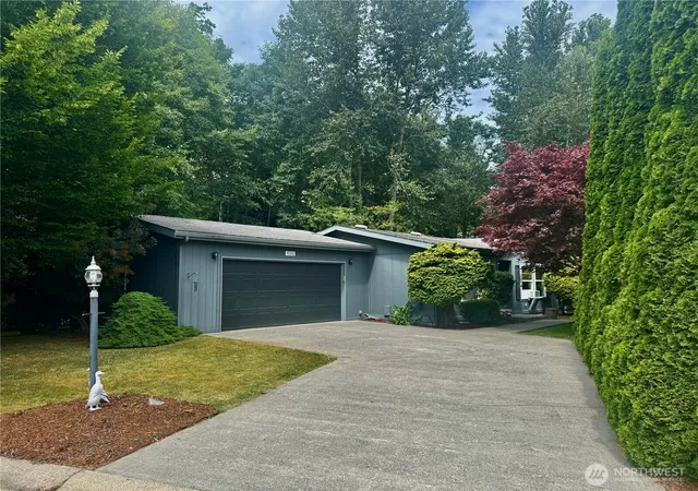 Photo 2 of Manufactured home for sale at 1093 Todd Pl #23, Burlington, WA 98233 | MLS# NWM2561333 | Listing updated on 2026-09-23