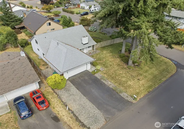 Photo 3 of Single family home for sale at 3000 Se Pierson St, Port Orchard, WA 98366 | MLS# NWM2561339 | Listing updated on 2026-09-30