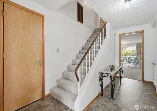 Photo 4 of Single family home for sale at 3000 SE Pierson St, Port Orchard, WA 98366 | MLS# NWM2561339 | Listing updated on 2026-09-30