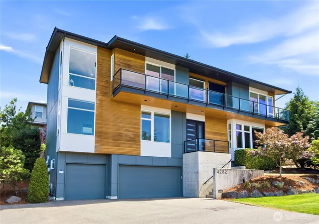 Photo 1 of Sale Pending at 4282 131st Place Se, Bellevue, WA 98006 | MLS# NWM2561343 | Listing updated on 2026-09-25