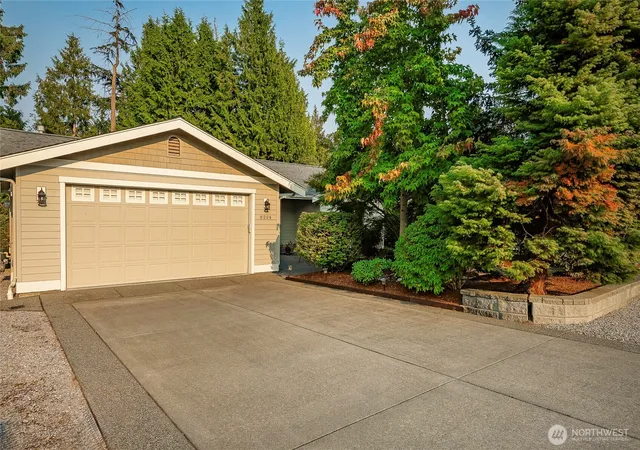 Photo 2 of Single family home for sale at 8204 Skeena Way, Blaine, WA 98230 | MLS# NWM2561370 | Listing updated on 2026-09-22