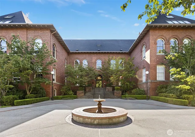 Photo 2 of Condo for sale at 1401 5th Avenue W #305, Seattle, WA 98119 | MLS# NWM2561374 | Listing updated on 2026-09-30