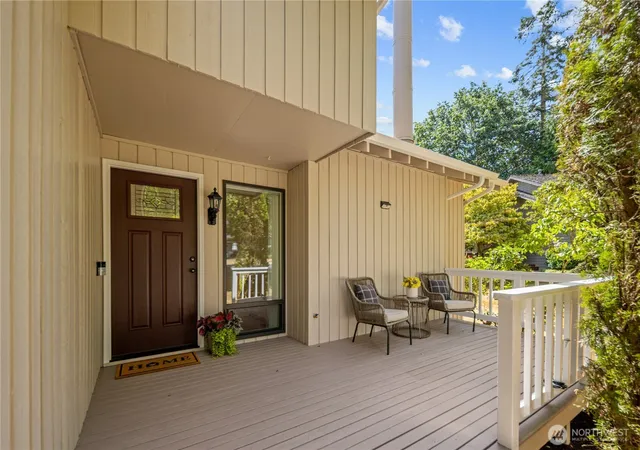 Photo 2 of Single family home for sale at 6318 156th Place Ne, Redmond, WA 98052 | MLS# NWM2561376 | Listing updated on 2026-09-24